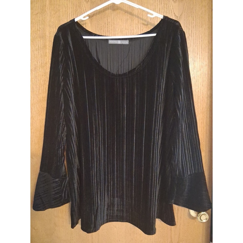 Signature Collection Blouse Women's XL/16 Ribbed Black Velvet Flared Long Sleeve